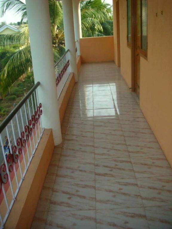 Madonna Holidays Apartamento Benaulim Exterior foto