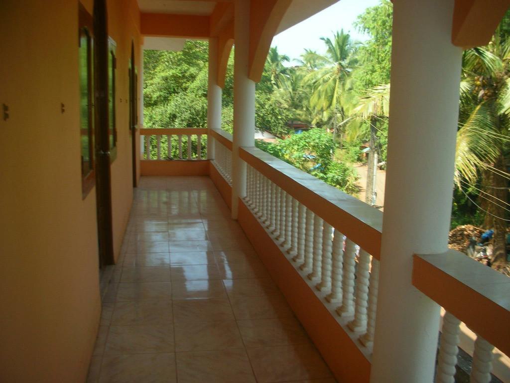 Madonna Holidays Apartamento Benaulim Exterior foto